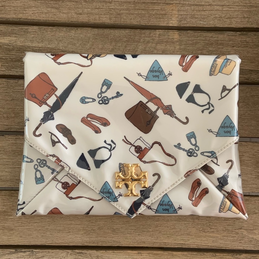 Cute Tory Burch pouch